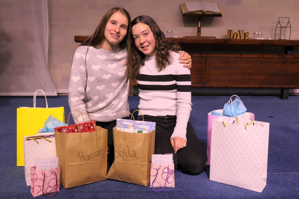 Long-distance best friends baptised together at Hillview church
