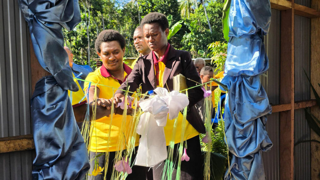 Remote PNG village receives first Adventist church and community outreach